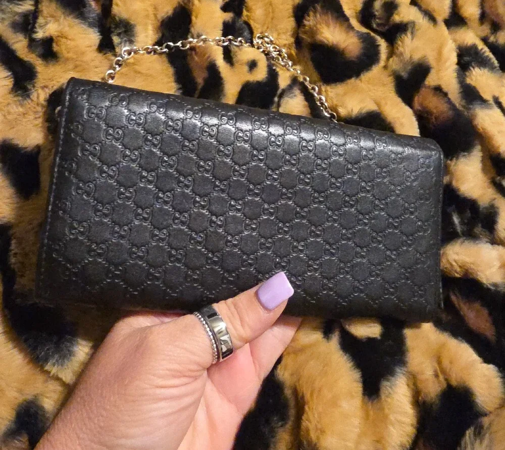 Gucci Black Embossed Leather Chain Wallet with Gold Plaque